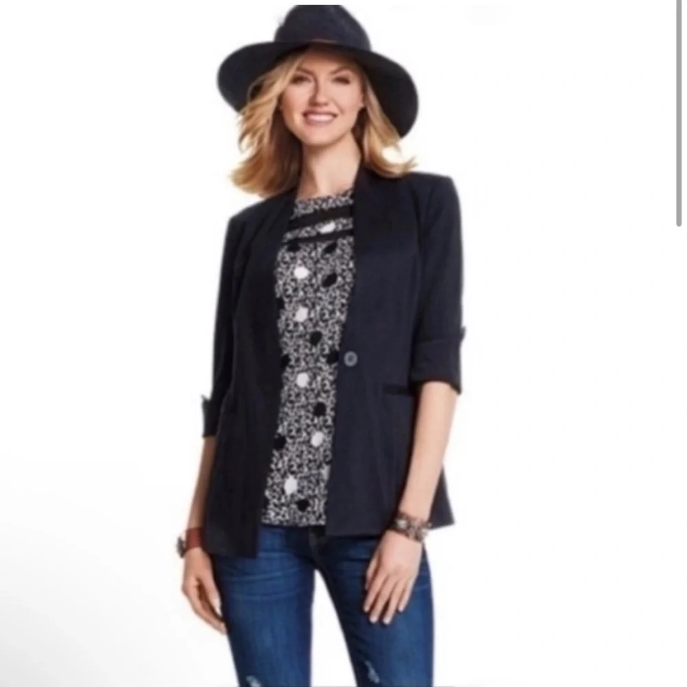 Cabi Womens Turner Blazer Jacket Black Single Button Collarless size 10
